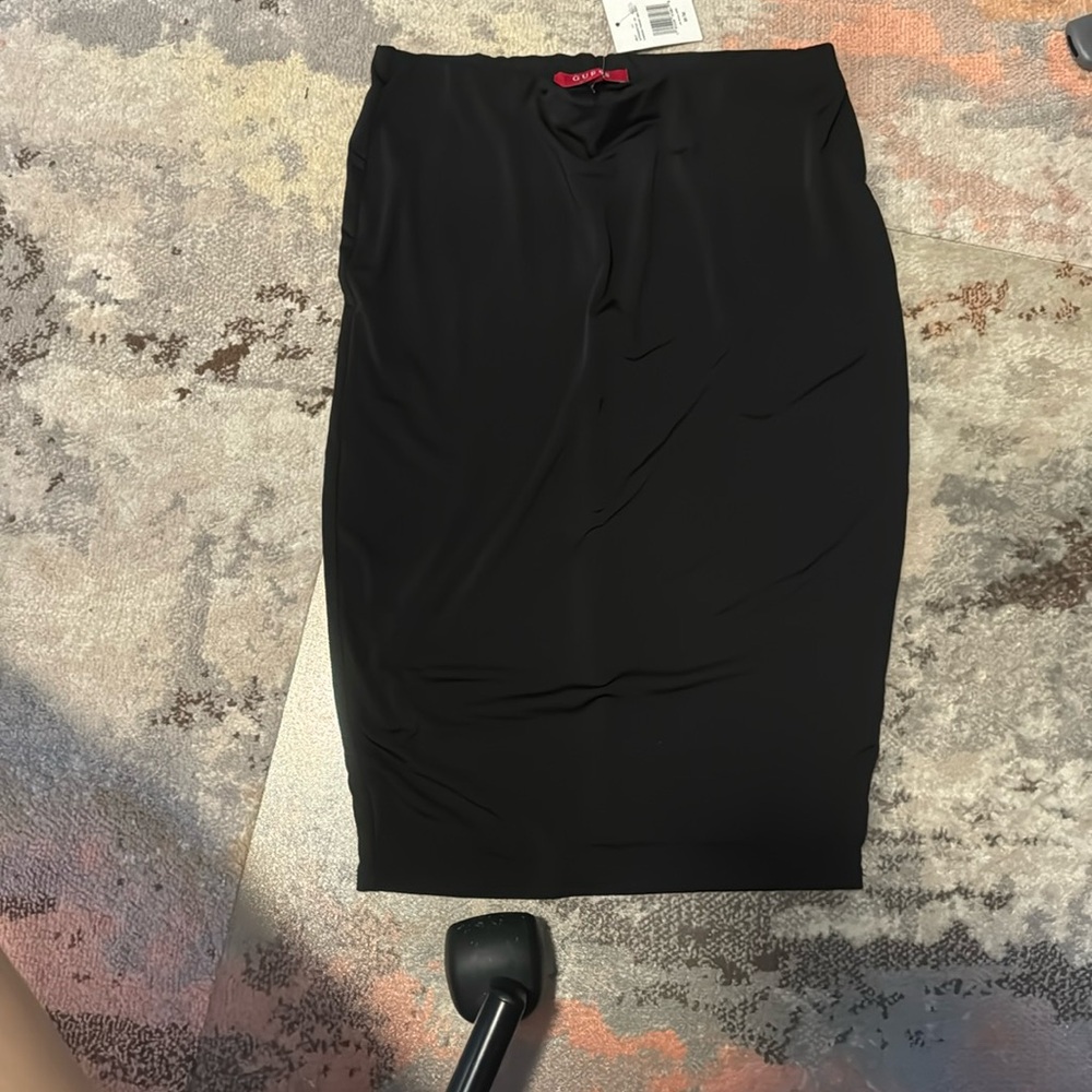 New guess pencil skirt